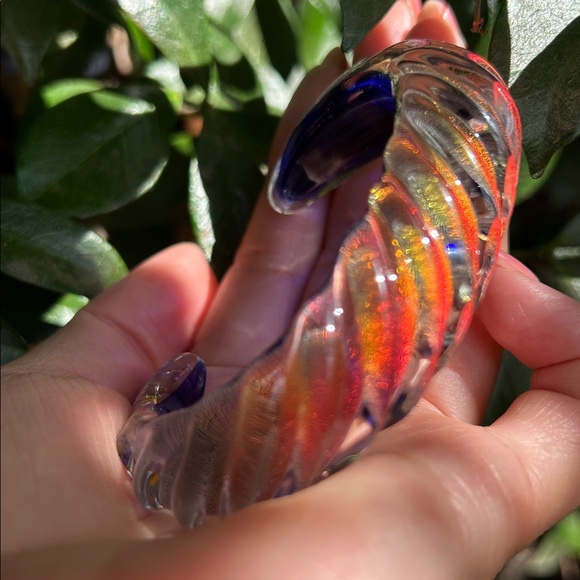 Hand Blown Swirl Ribbed Glass Cuff - Picture 4 of 13